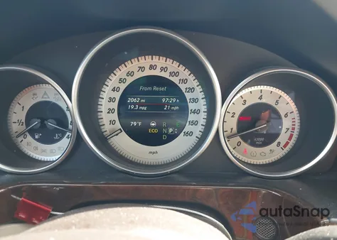 2014 Mercedes-Benz E 350 из США, поврежденный, VIN WDDHF5KB9EA963936